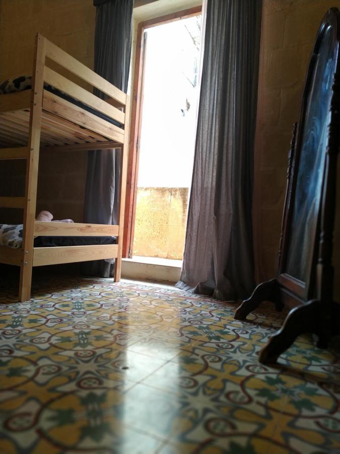 Ta' Lorenzo Guest House San Lawrenz Ngoại thất bức ảnh