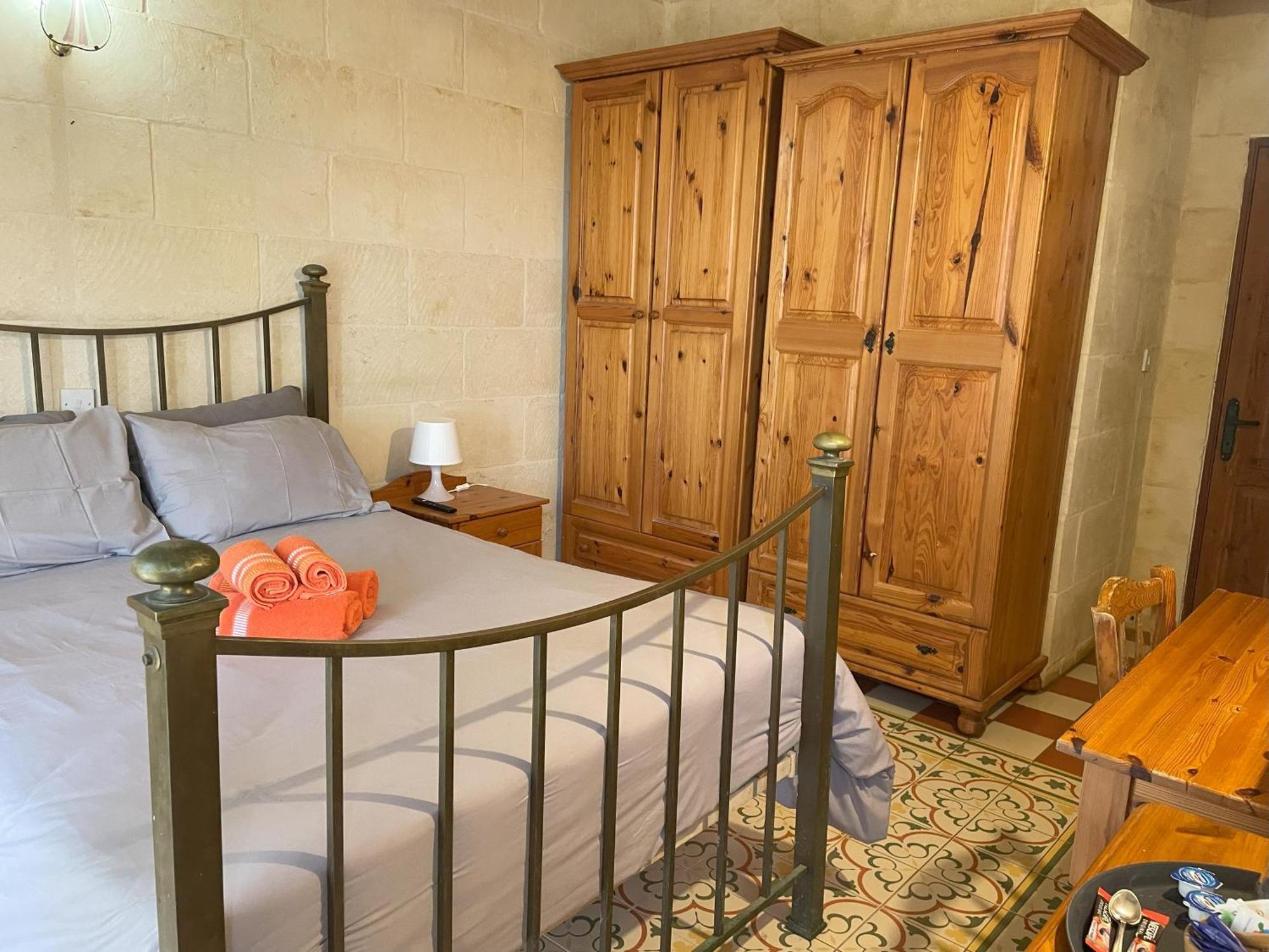 Ta' Lorenzo Guest House San Lawrenz Ngoại thất bức ảnh